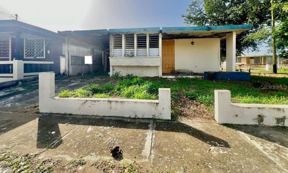 Recently Sold: $40,000 (3 beds, 2 baths, 1200 Square Feet)