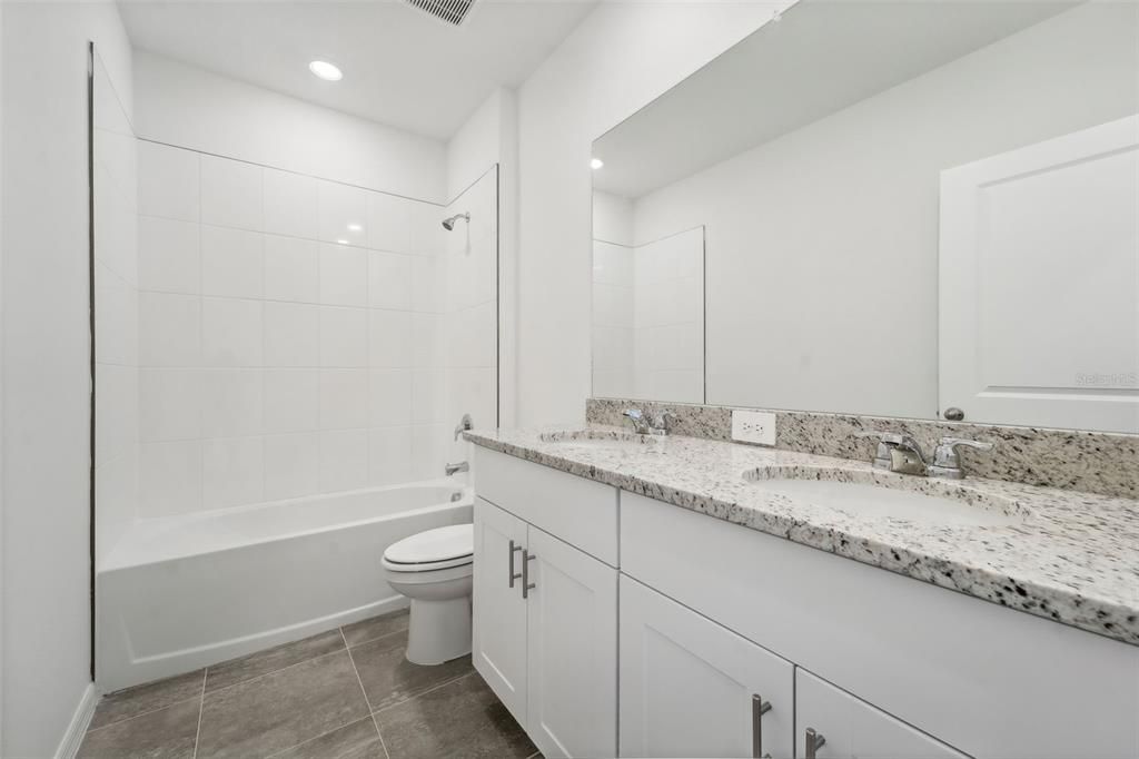 Active With Contract: $414,290 (4 beds, 2 baths, 1840 Square Feet)