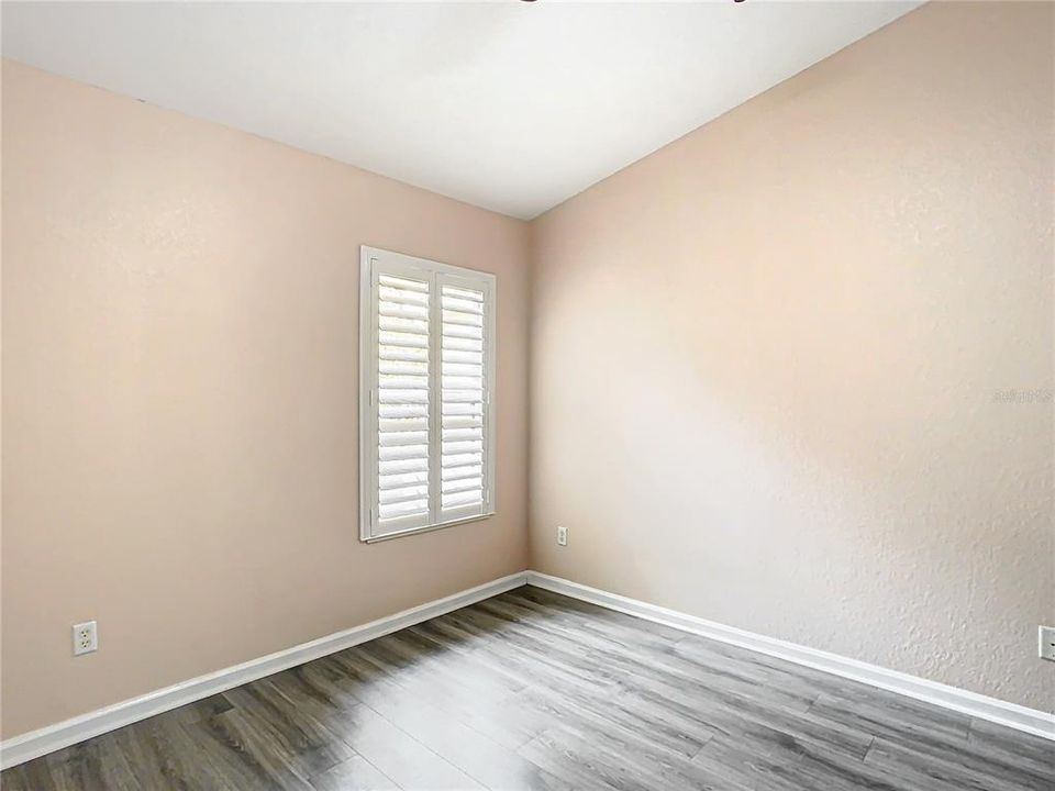 For Sale: $435,000 (3 beds, 2 baths, 1672 Square Feet)