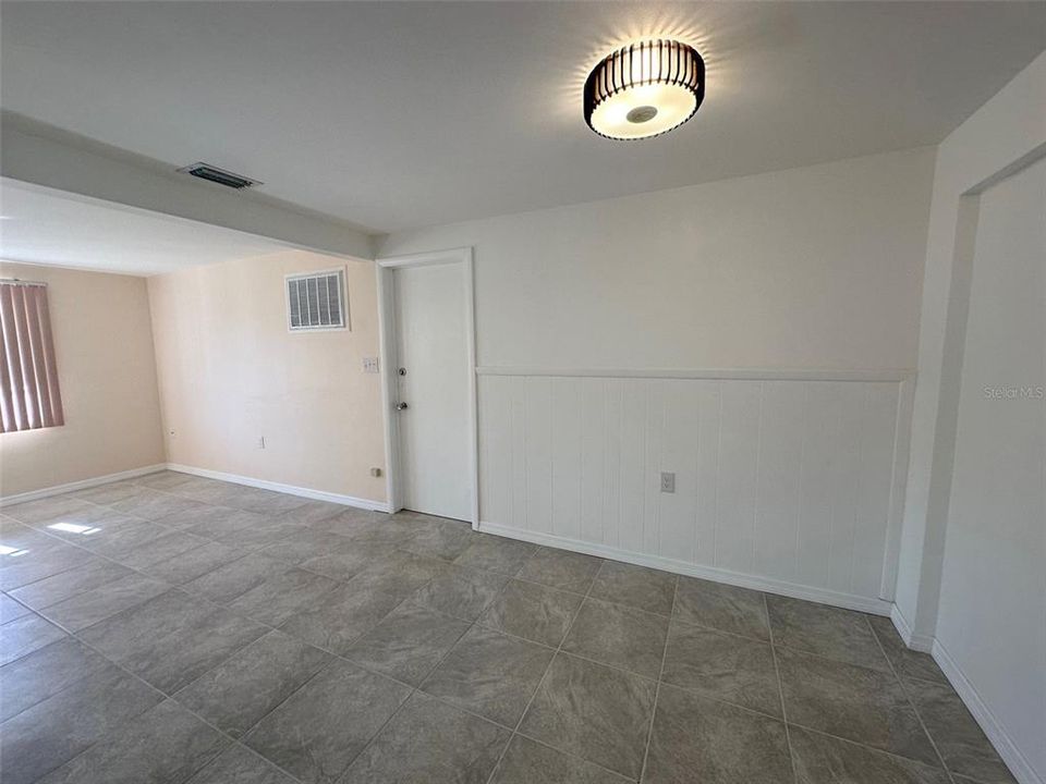 For Rent: $1,650 (2 beds, 2 baths, 864 Square Feet)