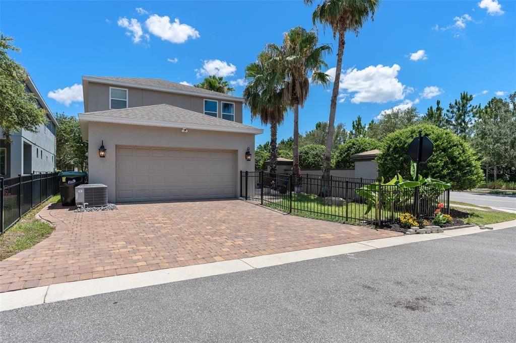 For Sale: $709,990 (5 beds, 2 baths, 2951 Square Feet)
