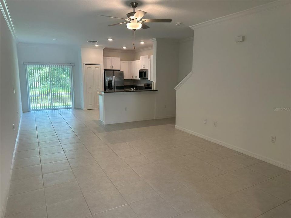 For Rent: $2,000 (3 beds, 2 baths, 1634 Square Feet)