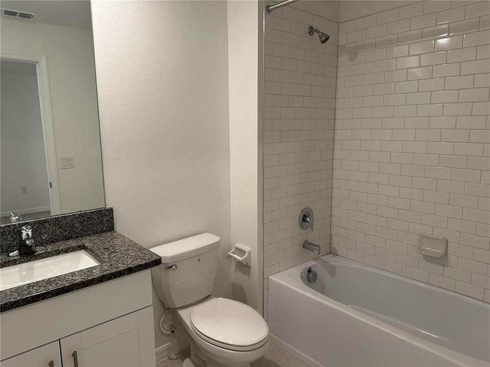 For Rent: $2,000 (3 beds, 2 baths, 1634 Square Feet)