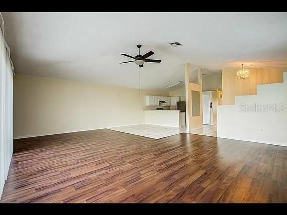 For Rent: $2,200 (3 beds, 2 baths, 1728 Square Feet)