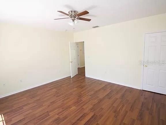 For Rent: $2,200 (3 beds, 2 baths, 1728 Square Feet)