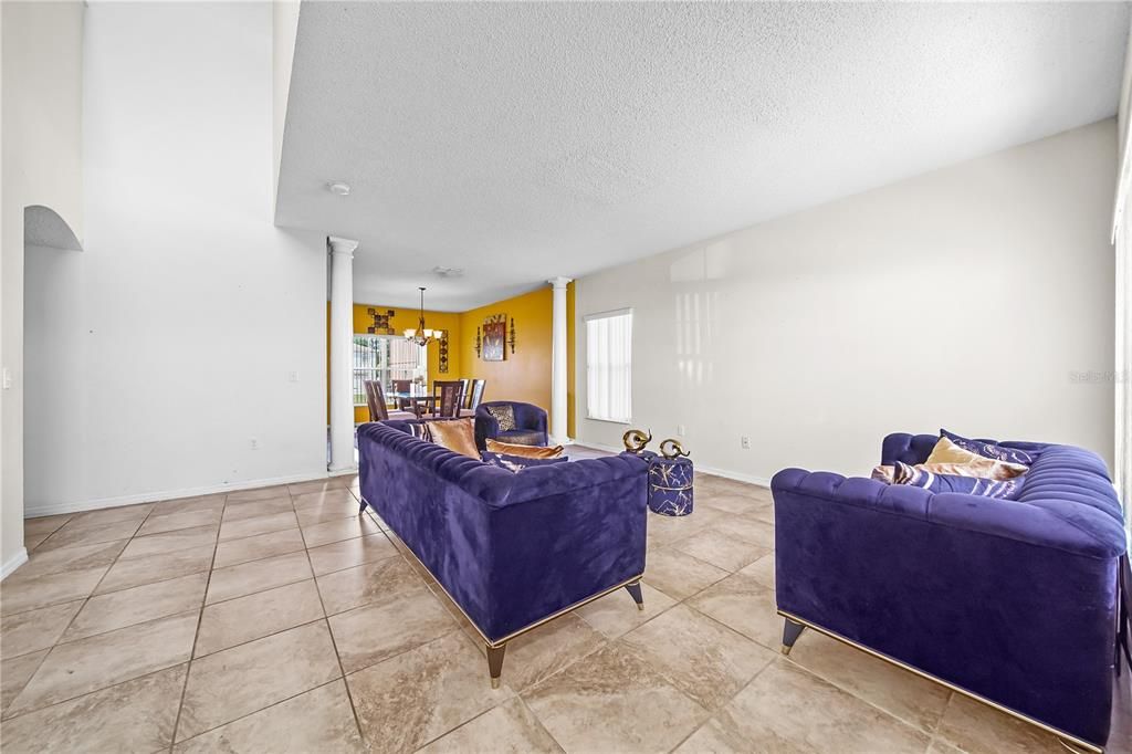 For Sale: $355,000 (4 beds, 2 baths, 2806 Square Feet)