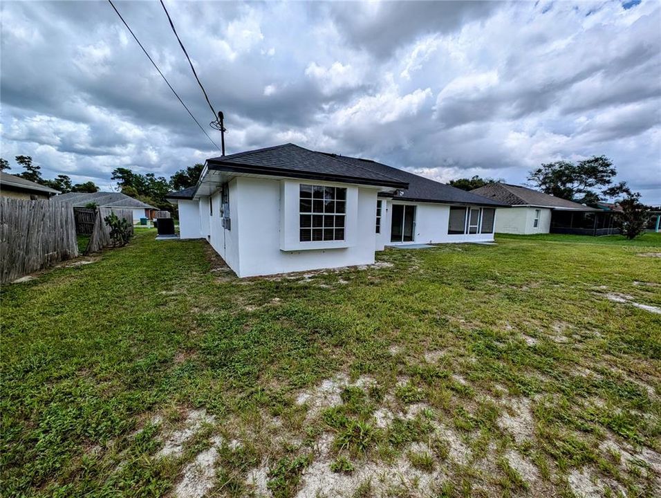 For Sale: $399,000 (3 beds, 2 baths, 1848 Square Feet)