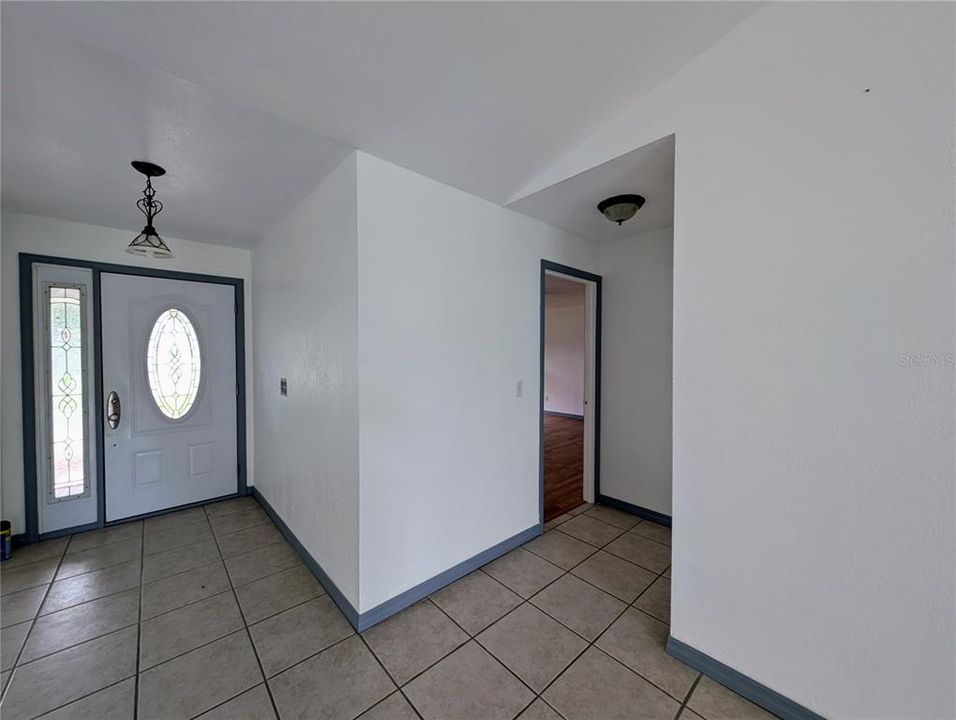 For Sale: $379,500 (3 beds, 2 baths, 1848 Square Feet)