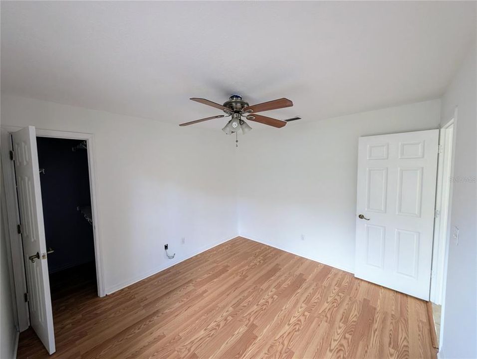 For Sale: $379,500 (3 beds, 2 baths, 1848 Square Feet)