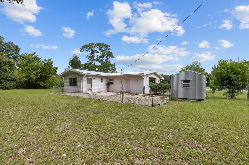 For Sale: $217,000 (3 beds, 2 baths, 1394 Square Feet)