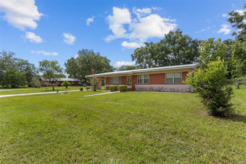 For Sale: $217,000 (3 beds, 2 baths, 1394 Square Feet)