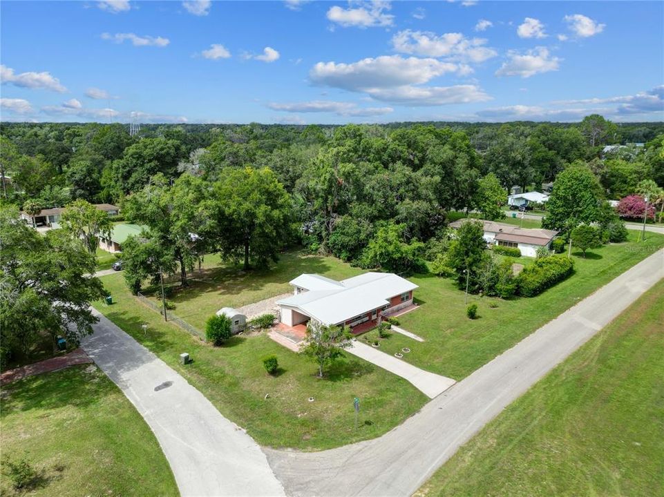 For Sale: $217,000 (3 beds, 2 baths, 1394 Square Feet)