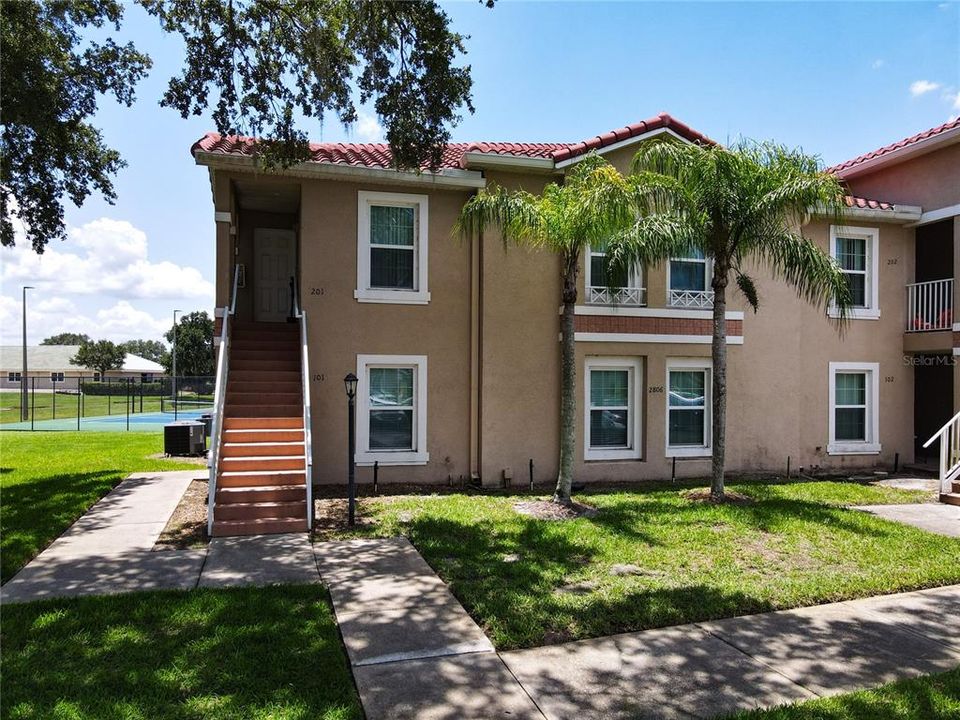 For Sale: $250,500 (3 beds, 2 baths, 1136 Square Feet)