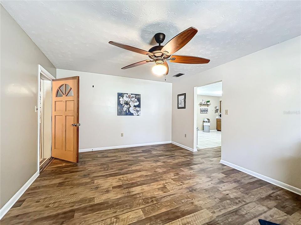 Formal dining room