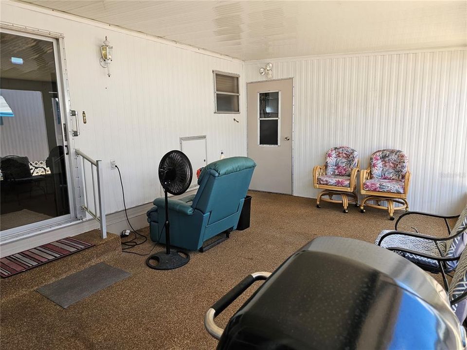 Enjoy the space Outdoors in the screened porch