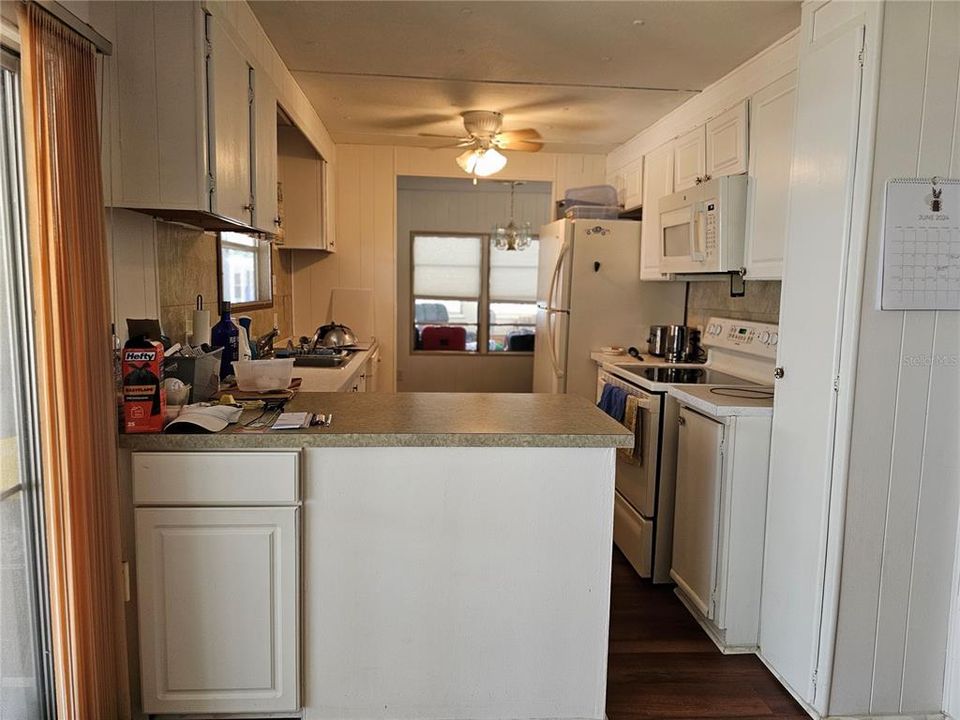 Pass through kitchen with plenty of cabinet space