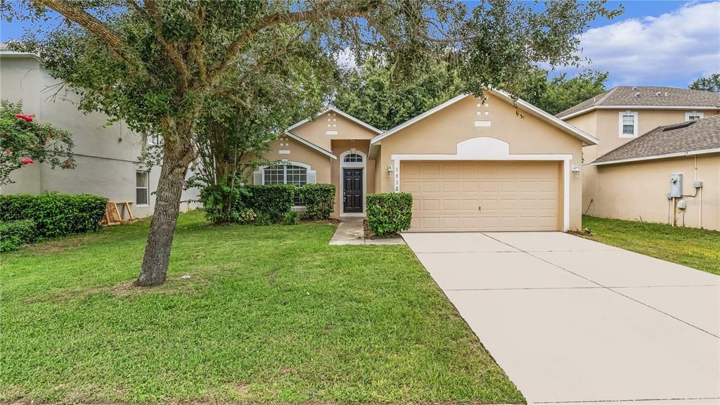 Active With Contract: $265,000 (3 beds, 2 baths, 1492 Square Feet)