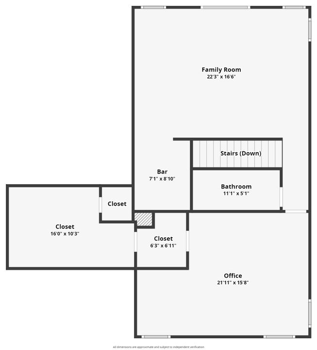 合同活跃: $924,900 (5 贝兹, 4 浴室, 3934 平方英尺)