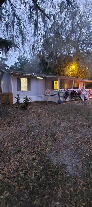 For Sale: $169,000 (3 beds, 2 baths, 960 Square Feet)