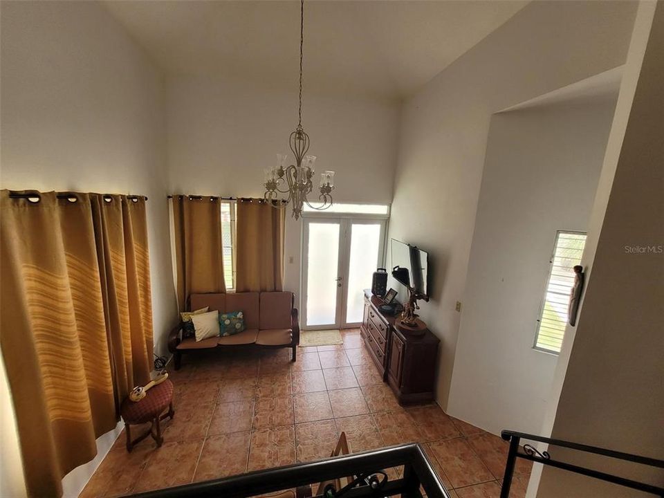 En Venta: $210,000 (3 camas, 2 baños, 1300 Pies cuadrados)