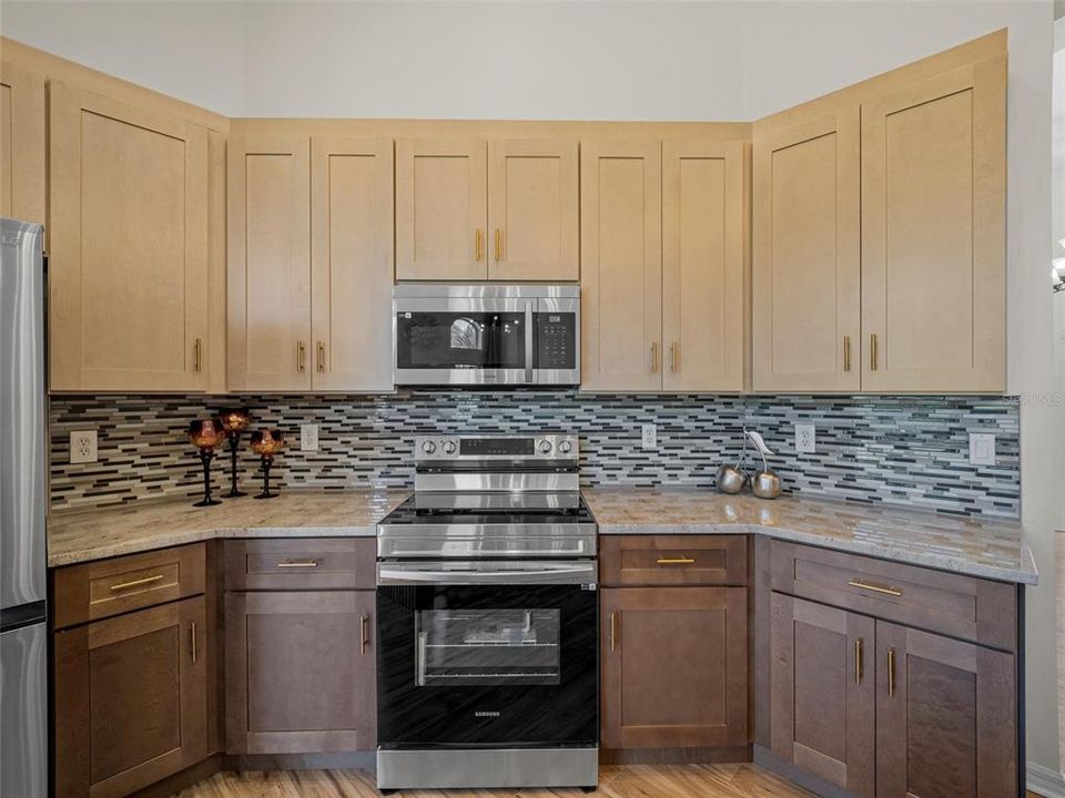 For Sale: $564,900 (4 beds, 2 baths, 2131 Square Feet)