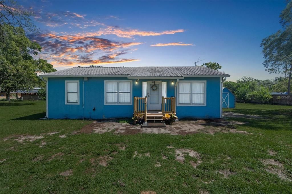 Recently Sold: $235,000 (3 beds, 2 baths, 960 Square Feet)