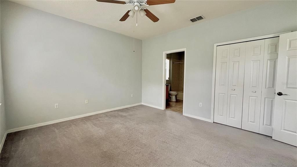 2nd bedroom with full bath upstairs