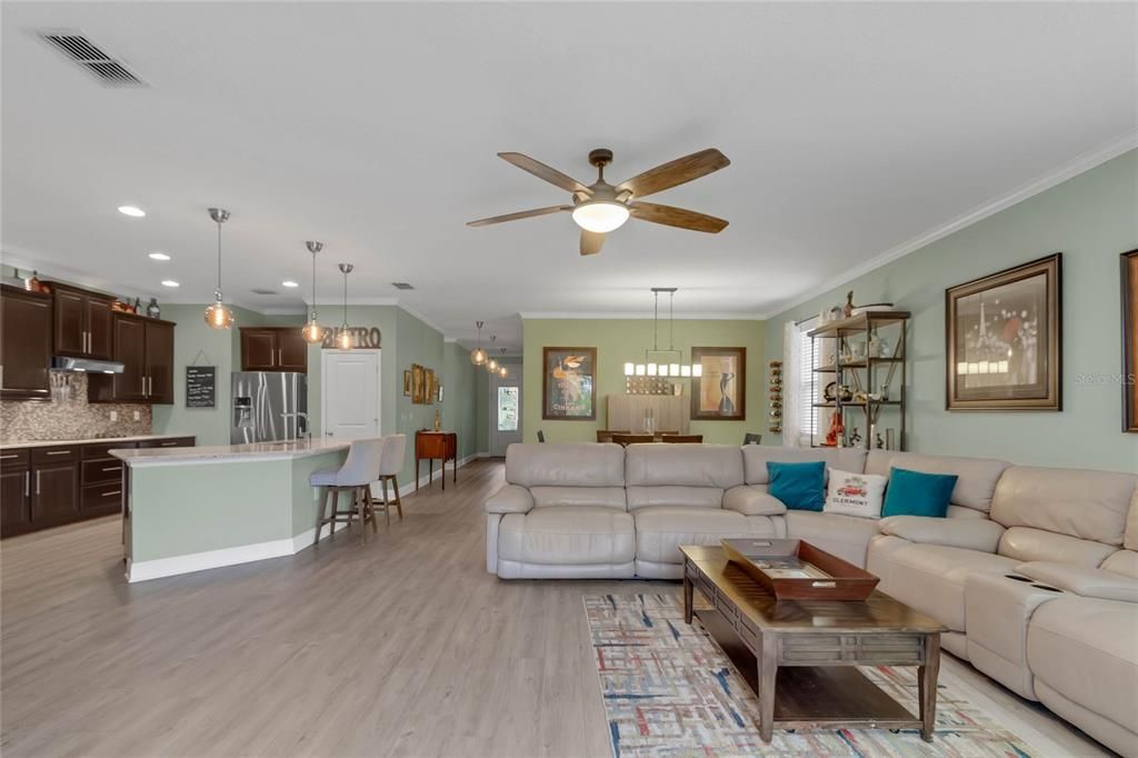 open floor plan living room, dining room, kitchen