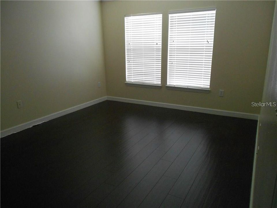 For Rent: $1,575 (2 beds, 2 baths, 1205 Square Feet)