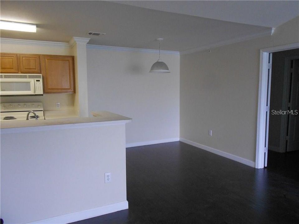 For Rent: $1,575 (2 beds, 2 baths, 1205 Square Feet)