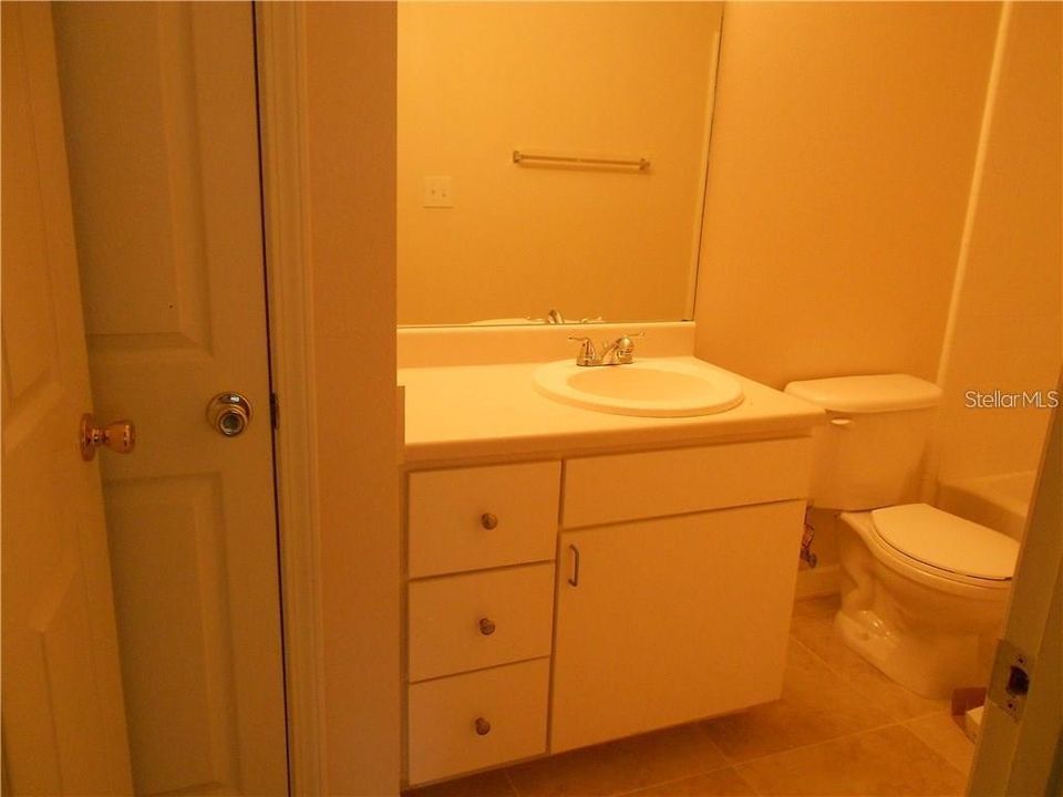 For Rent: $1,575 (2 beds, 2 baths, 1205 Square Feet)