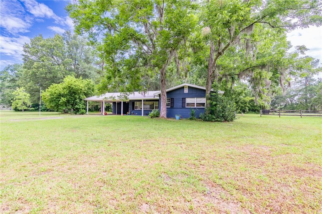 For Sale: $450,000 (3 beds, 2 baths, 1830 Square Feet)