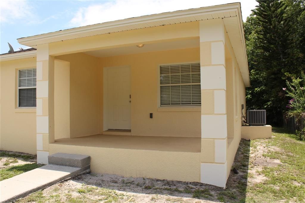 For Sale: $244,900 (3 beds, 2 baths, 1130 Square Feet)