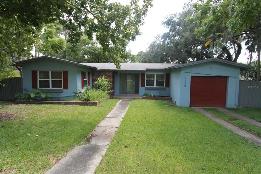 Recently Rented: $1,770 (3 beds, 2 baths, 1468 Square Feet)