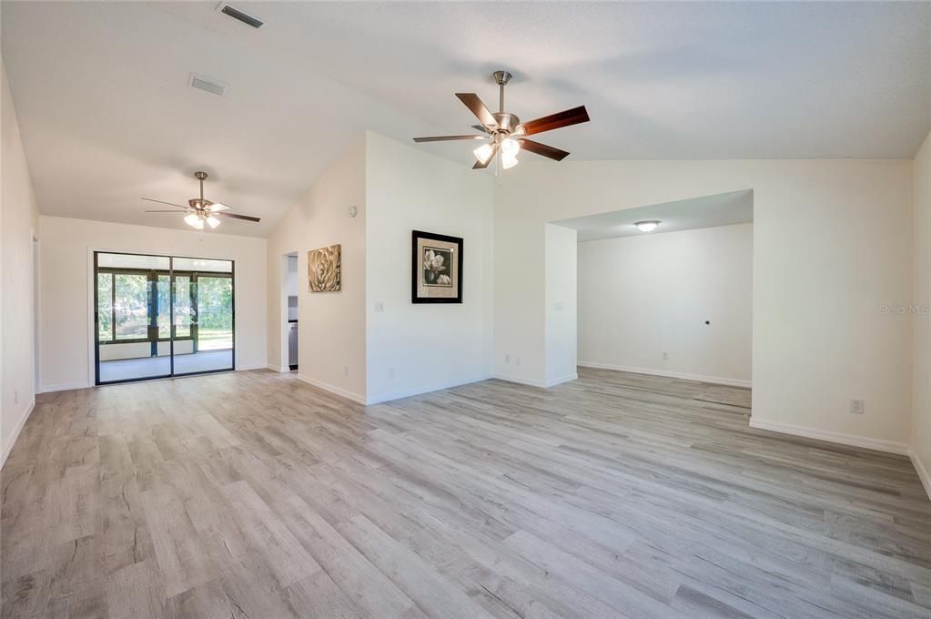 Living/Dining Room