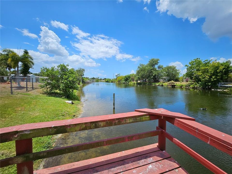 Active With Contract: $359,900 (3 beds, 2 baths, 1596 Square Feet)