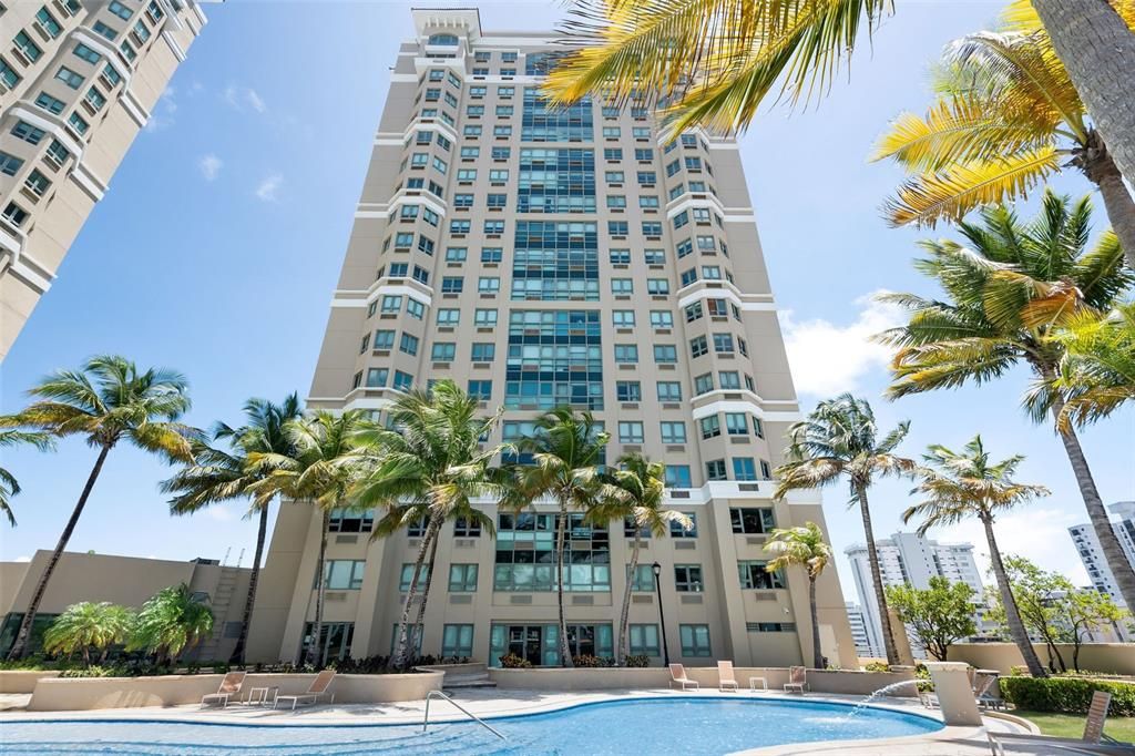 Recently Sold: $660,000 (1 beds, 2 baths, 950 Square Feet)