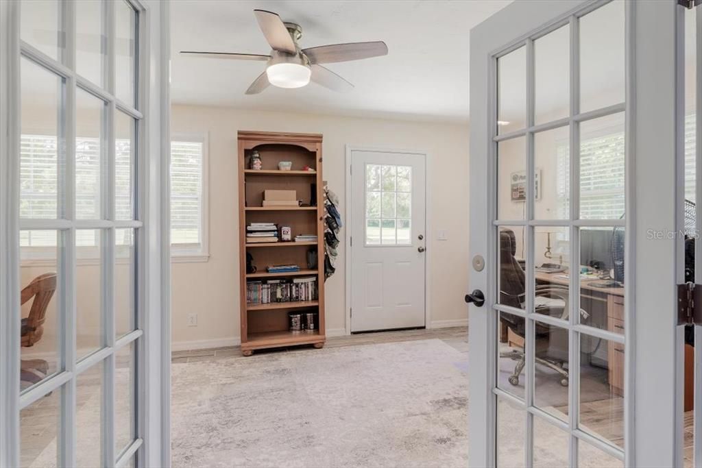 Active With Contract: $490,000 (4 beds, 2 baths, 2281 Square Feet)