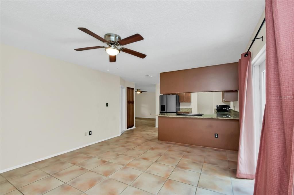 For Sale: $414,900 (3 beds, 2 baths, 1378 Square Feet)