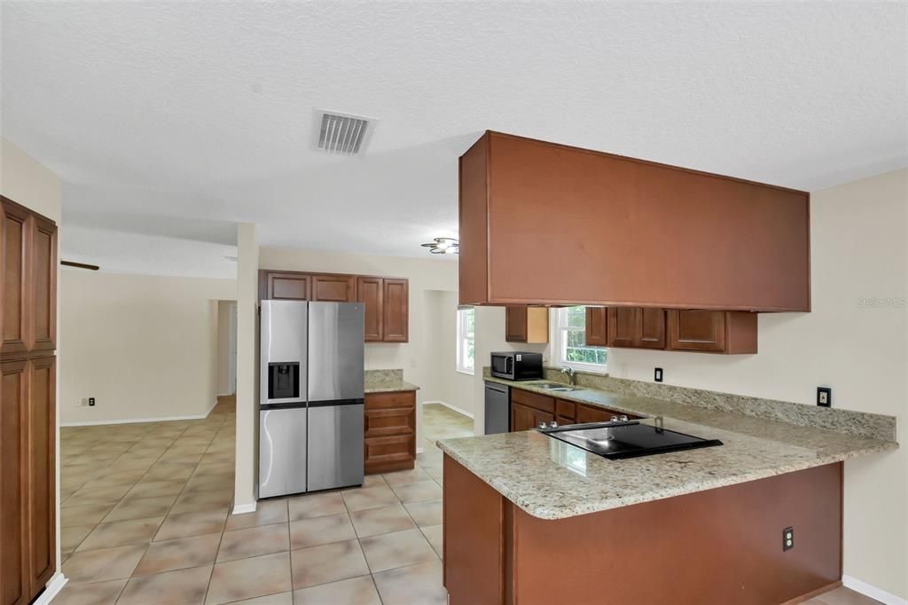 For Sale: $414,900 (3 beds, 2 baths, 1378 Square Feet)