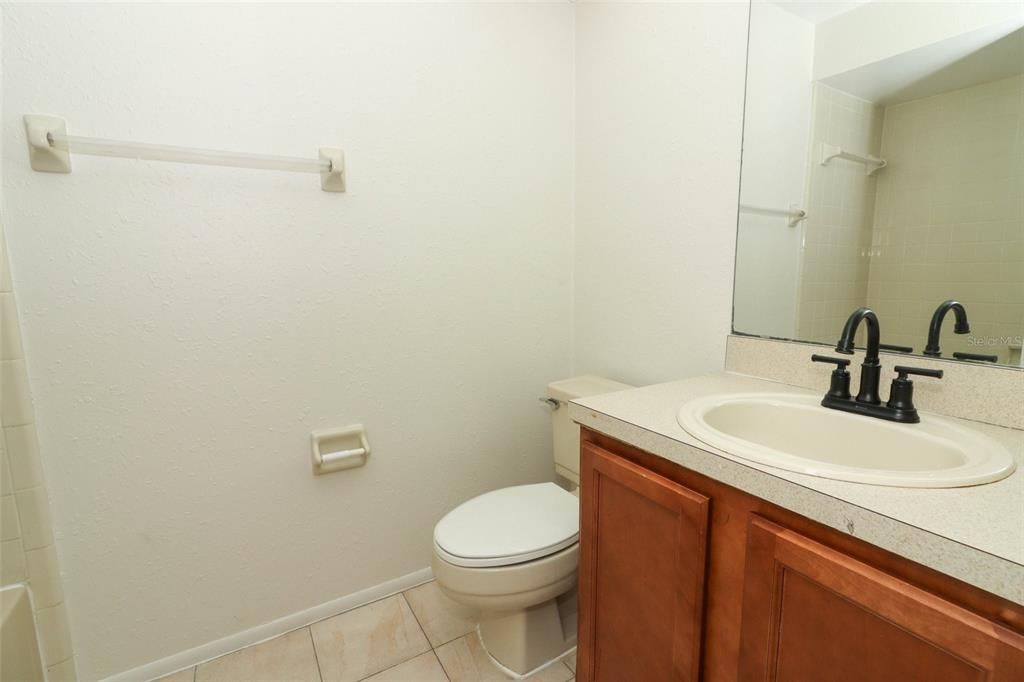 2nd bathroom