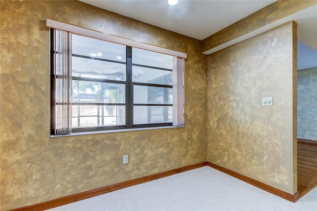 En Venta: $709,999 (3 camas, 3 baños, 2769 Pies cuadrados)