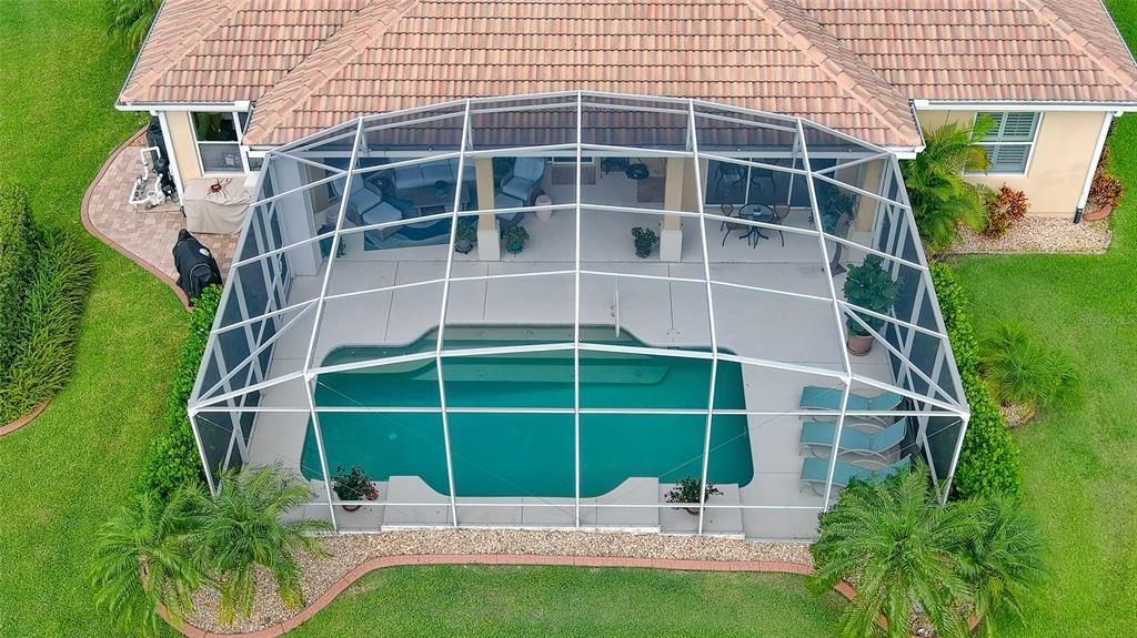 En Venta: $834,900 (3 camas, 2 baños, 2346 Pies cuadrados)