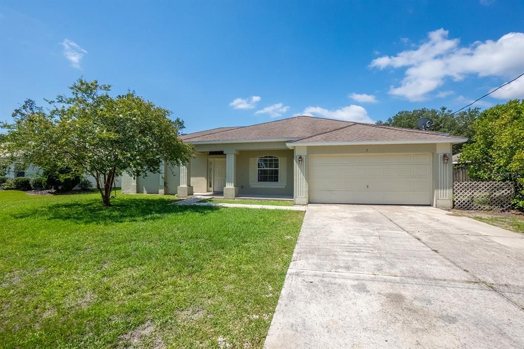 Recently Sold: $250,000 (3 beds, 2 baths, 2362 Square Feet)