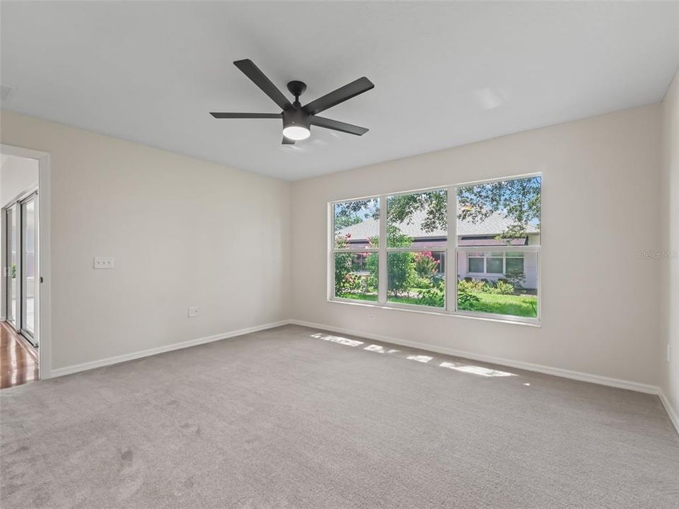 For Sale: $339,000 (3 beds, 2 baths, 1720 Square Feet)