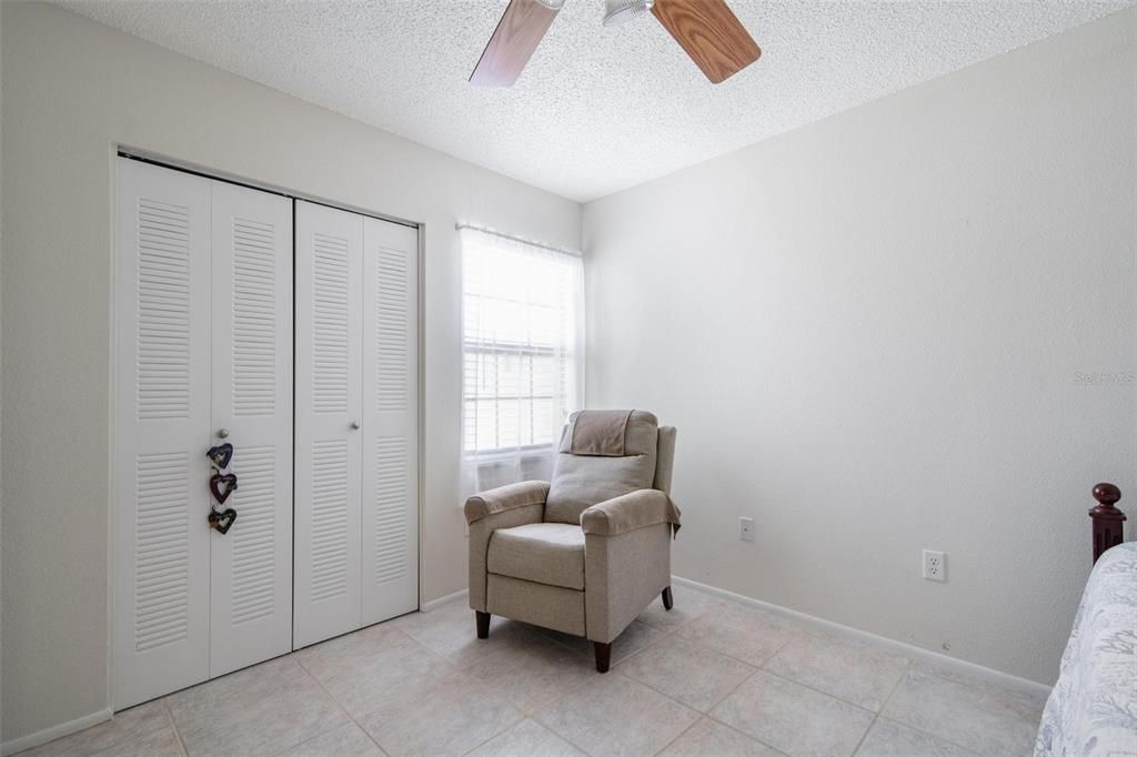 Active With Contract: $1,500 (2 beds, 2 baths, 912 Square Feet)