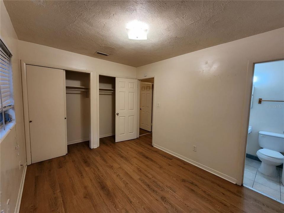 For Rent: $1,500 (3 beds, 2 baths, 1345 Square Feet)