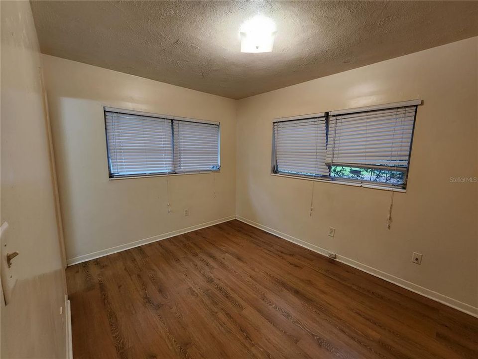 For Rent: $1,500 (3 beds, 2 baths, 1345 Square Feet)