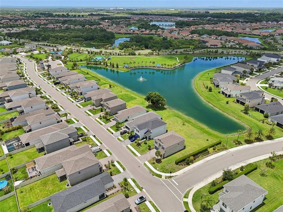 Active With Contract: $399,000 (3 beds, 2 baths, 2024 Square Feet)