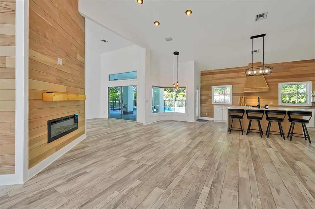 Active With Contract: $875,000 (4 beds, 3 baths, 2840 Square Feet)